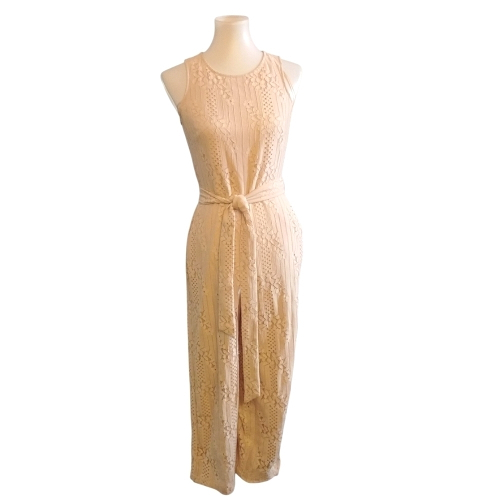 Vince Camuto Romper Pink Lace Belted Jumpsuit Size 0